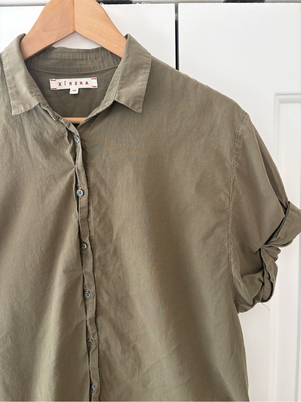 Xirena Olive Green Button-Down Shirt - Size XS - Picture 2 of 5